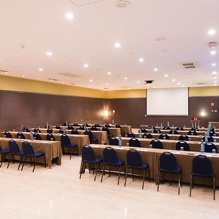 Hotel Ciudad De Valladolid Kültér fotó