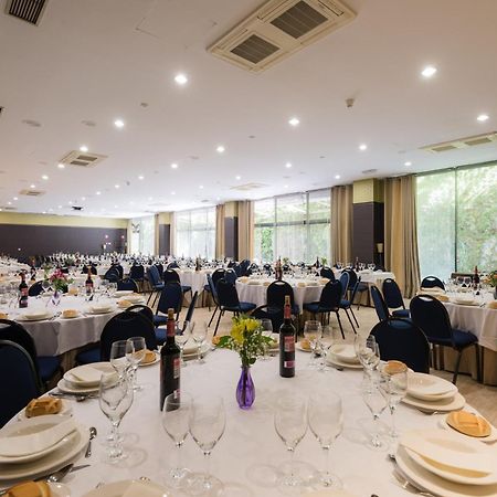 Hotel Ciudad De Valladolid Kültér fotó
