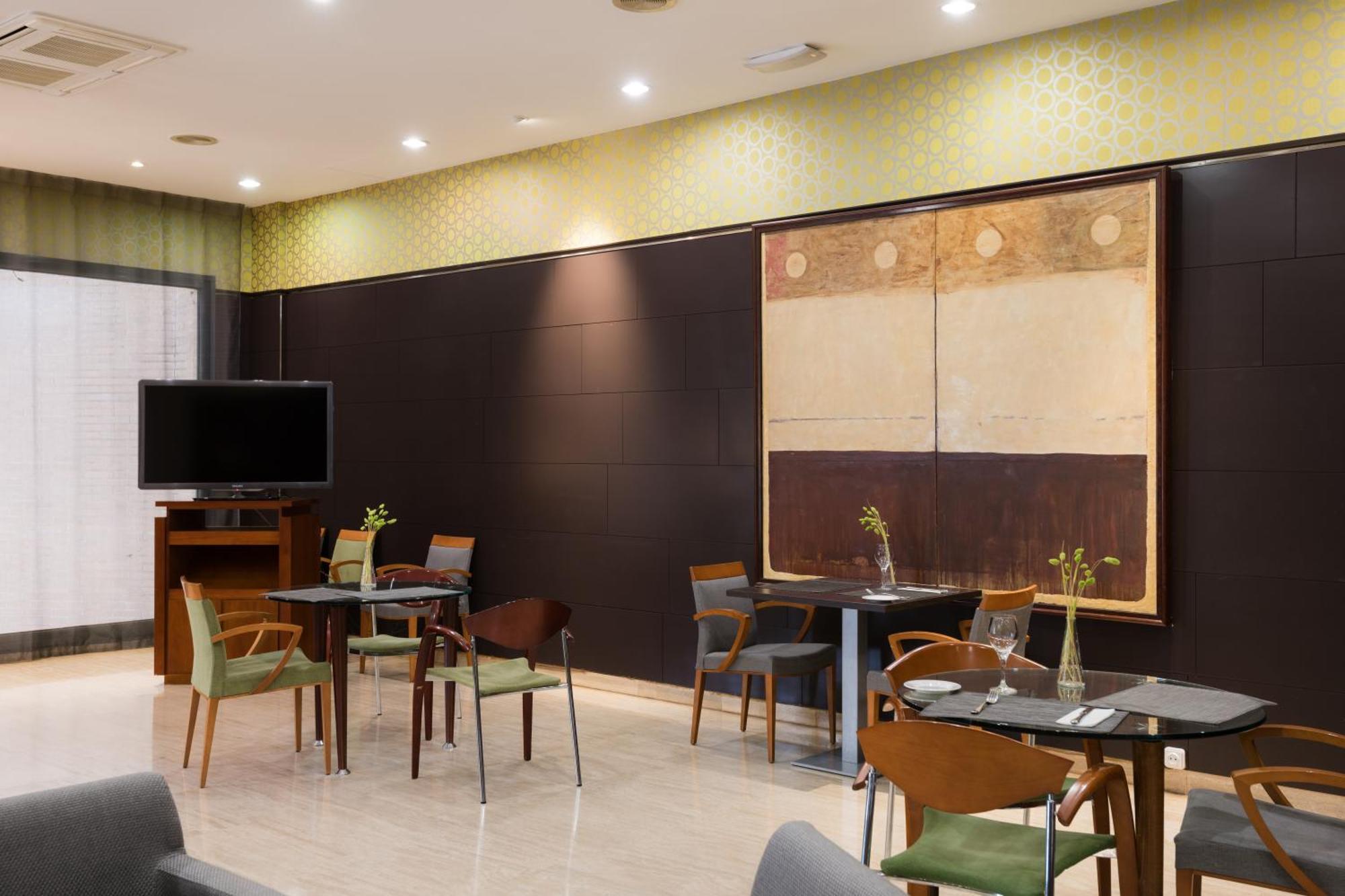 Hotel Ciudad De Valladolid Kültér fotó